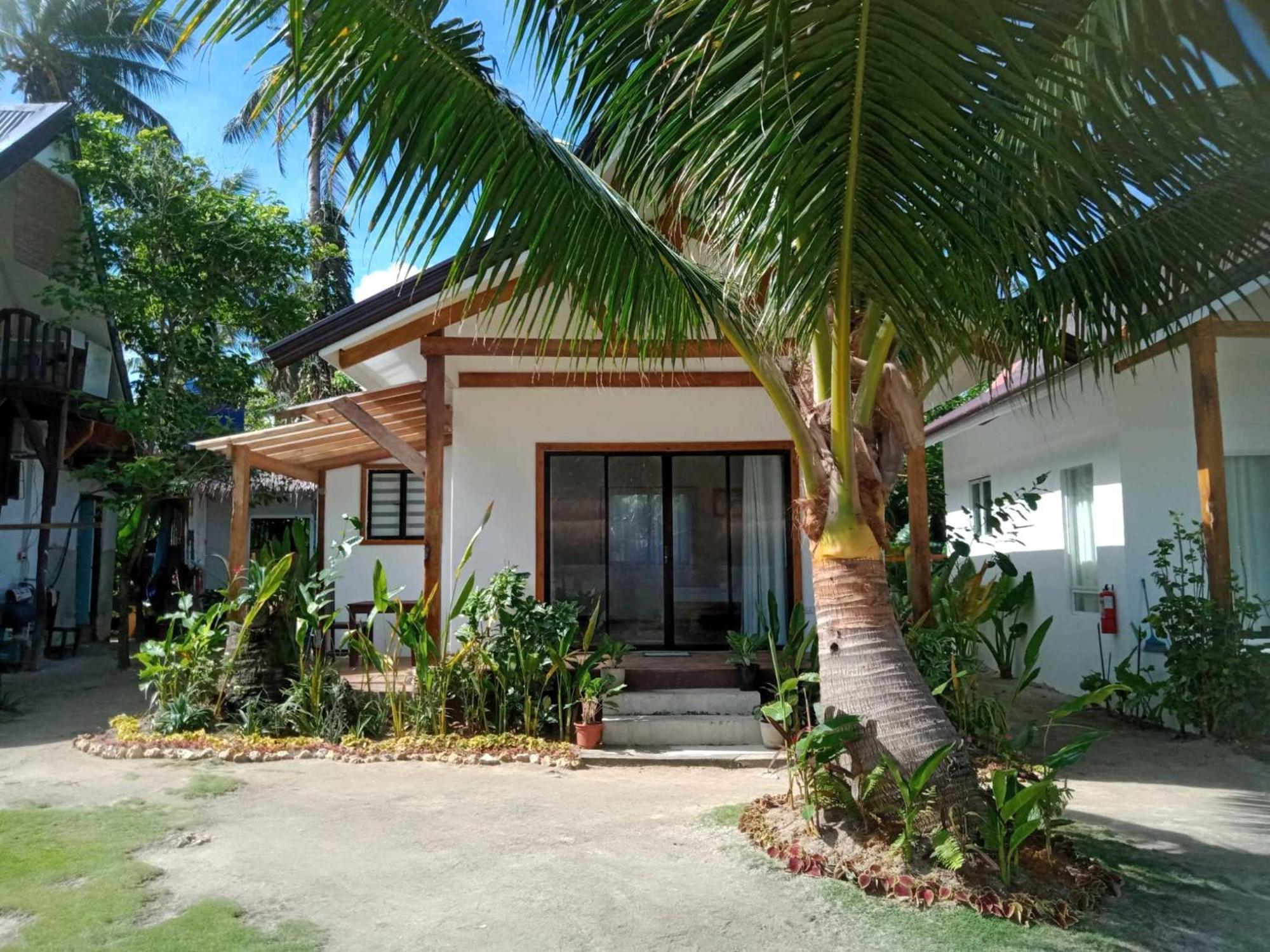 ג'נרל לונה Helmina'S Villas מראה חיצוני תמונה